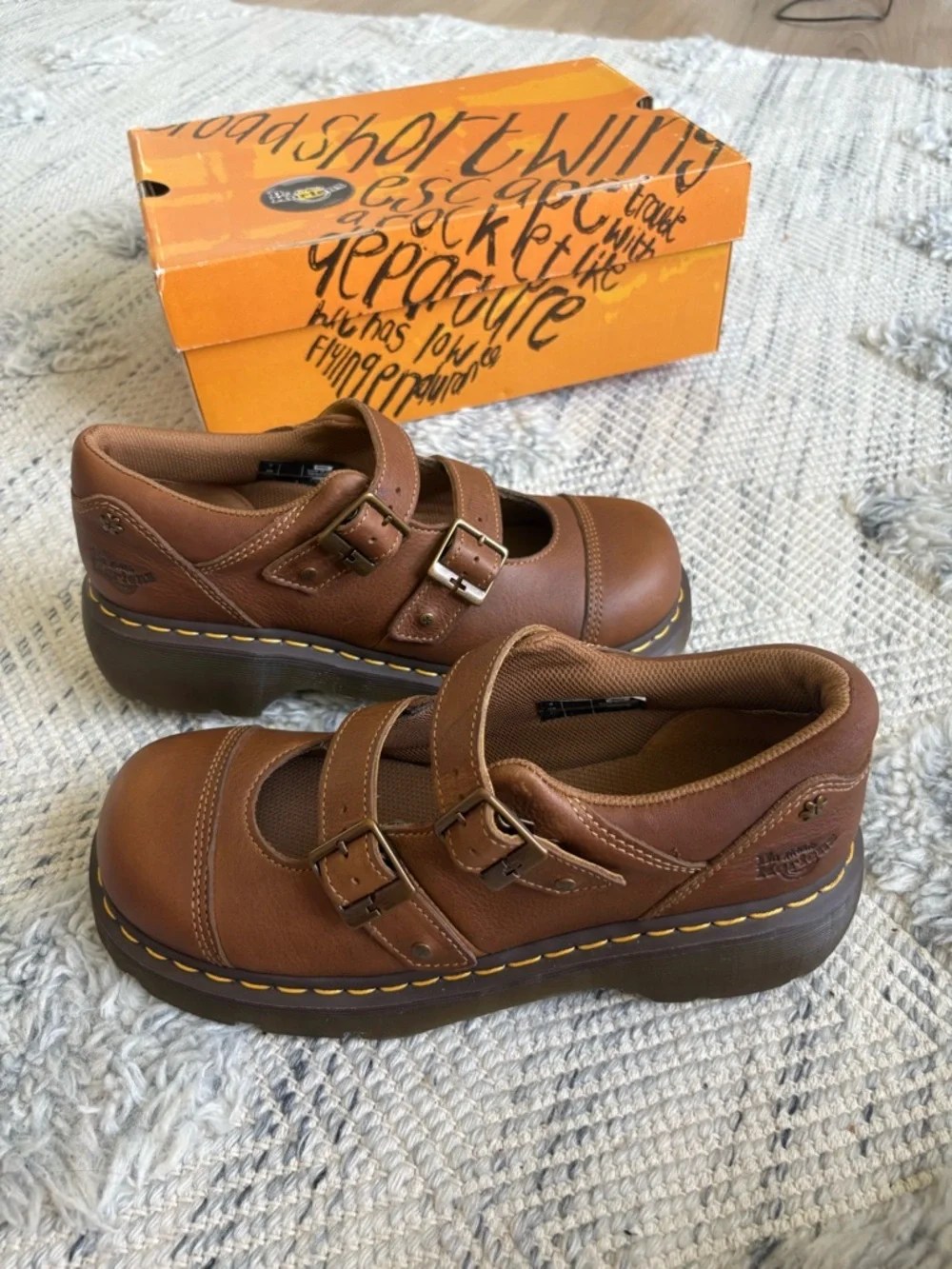 Dr. Martens - Picture 6 of 11